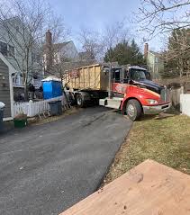 Best Attic Cleanout  in Bloomfield, IN